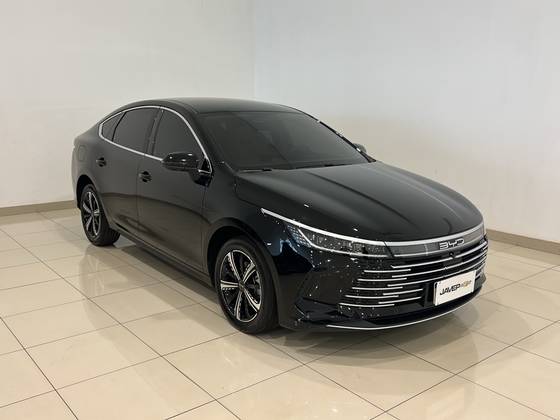 BYD KING 1.5 DM-I PHEV GS AUTOMÁTICO BYD KING 1.5 DM-I PHEV GS AUTOMÁTICO
